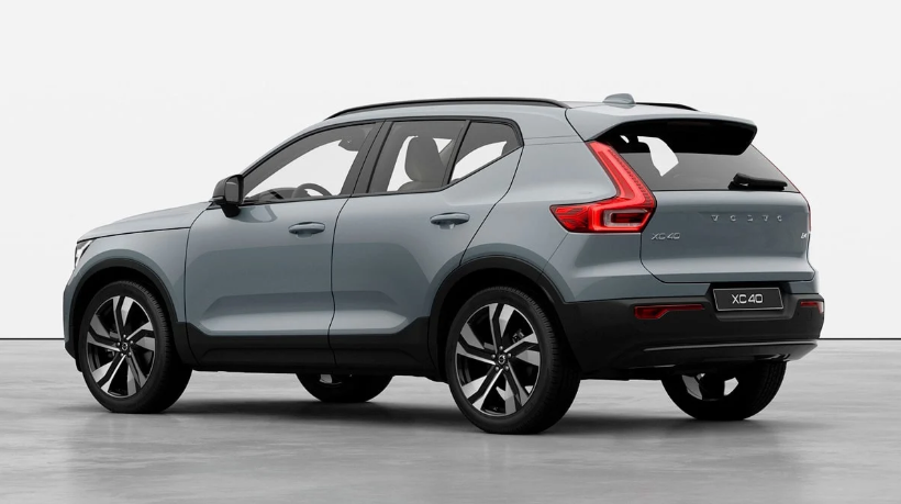볼보 XC40