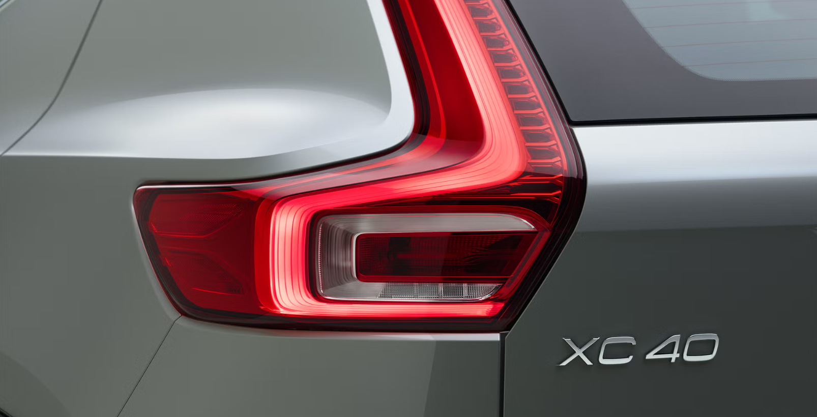 볼보 XC40